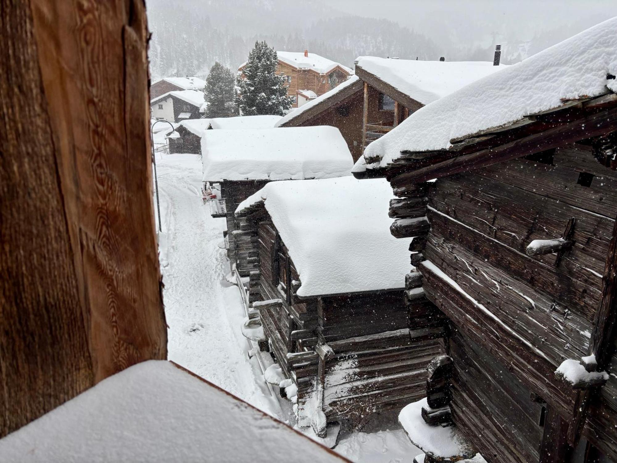 Chalet Coral Und Zermatter Stadel Szoba fotó